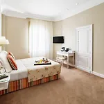 Hotel Lamaro Barcelona