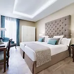 Hotel Lamaro 5*