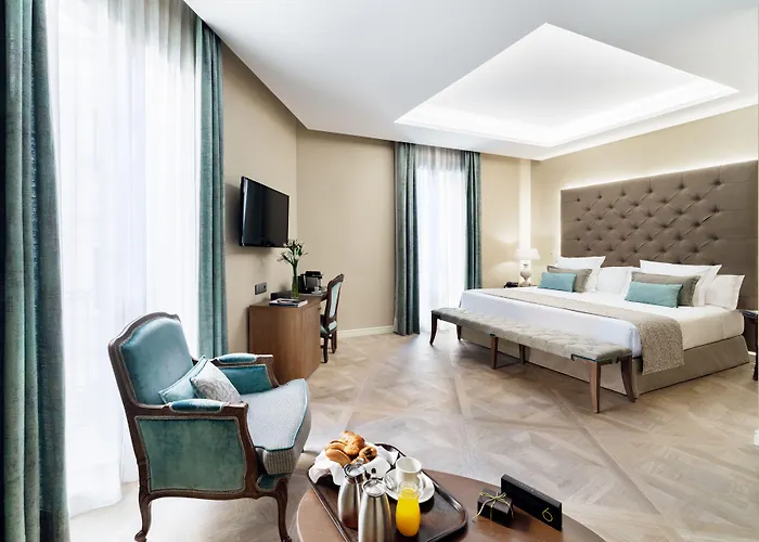 Hotel Lamaro