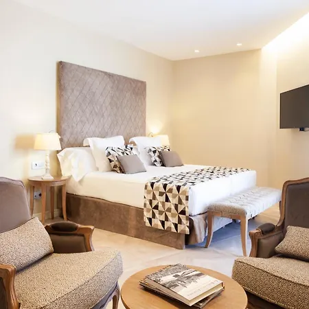 Hotel Lamaro 5*