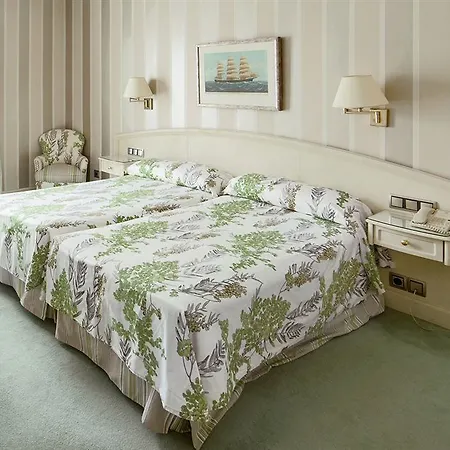 Hotel Lamaro