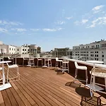 Lamaro Hotel