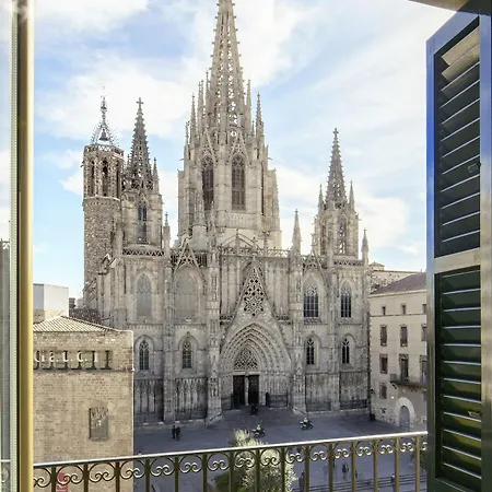 Hotel Colón 5*