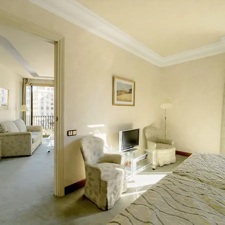 Lamaro Hotel 5*