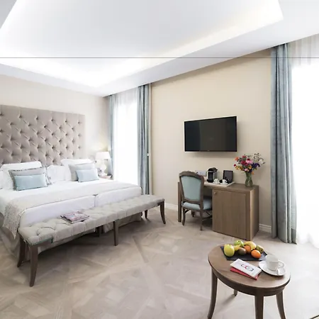 Lamaro Hotel 5*