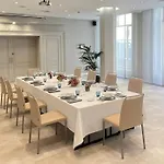 Otel Lamaro 5*