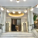 Lamaro