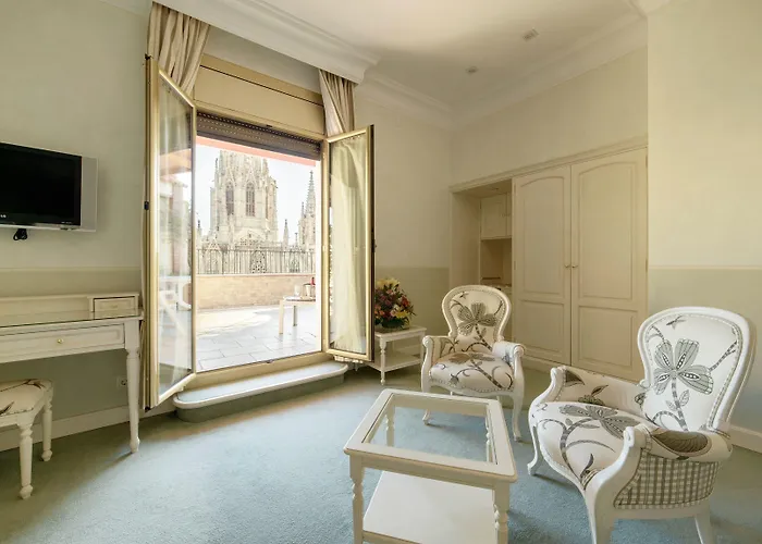 Otel Lamaro 5*