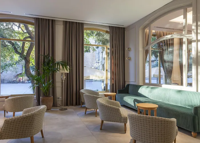 Otel Lamaro 5*